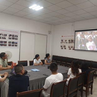 蓝锐公司组织观看纪念中国人民抗日战争暨世界反法西斯战争胜利8